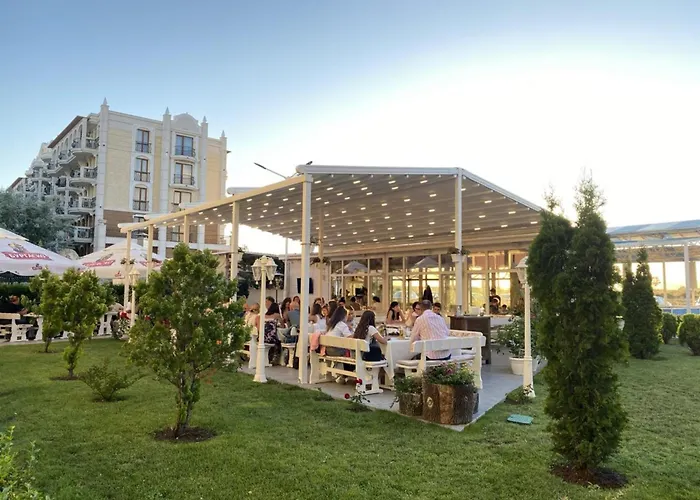 Apartment Harmony 18 Private 211